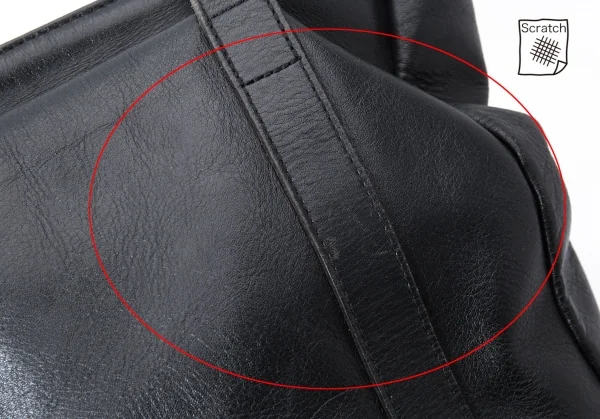 ワイズY's カウレザーベルテッドハンドバッグ 黒 K-127340_010