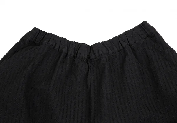 コムコム コムデギャルソンCOMME des GARCONS ウールストライプジャガードワイドハーフパンツ 黒S K-127486_002