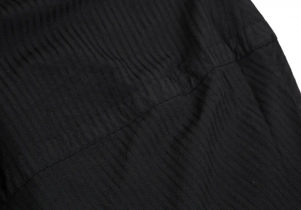 コムコム コムデギャルソンCOMME des GARCONS ウールストライプジャガードワイドハーフパンツ 黒S K-127486_006