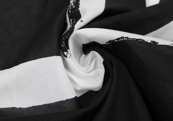 ワイズY's 達筆ロゴプリントスカーフ 黒 K-127522_005