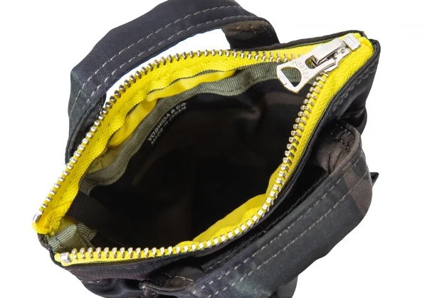 PORTER HOWL WOODLAND CAMO HELMETBAG MINI K-127634_012