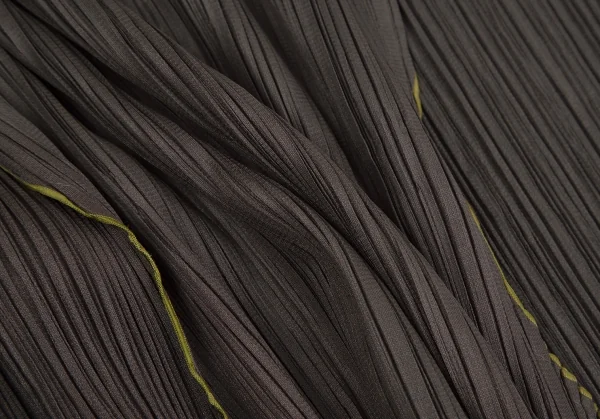 PLEATS PLEASE Piping Switching Pleated Skirt K-127812_010