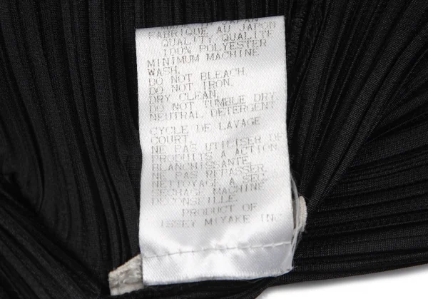 PLEATS PLEASE Turtle Neck Sleeveless Shirt K-128019_011