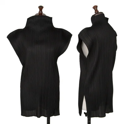 PLEATS PLEASE Turtle Neck Sleeveless Shirt