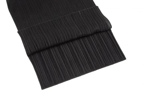 PLEATS PLEASE Turtle Neck Sleeveless Shirt K-128019_008