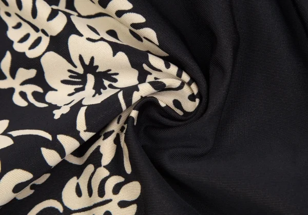 ジャンポールゴルチエ ファムJean Paul GAULTIER FEMME フラワープリントショートパンツ 黒40 K-128272_010