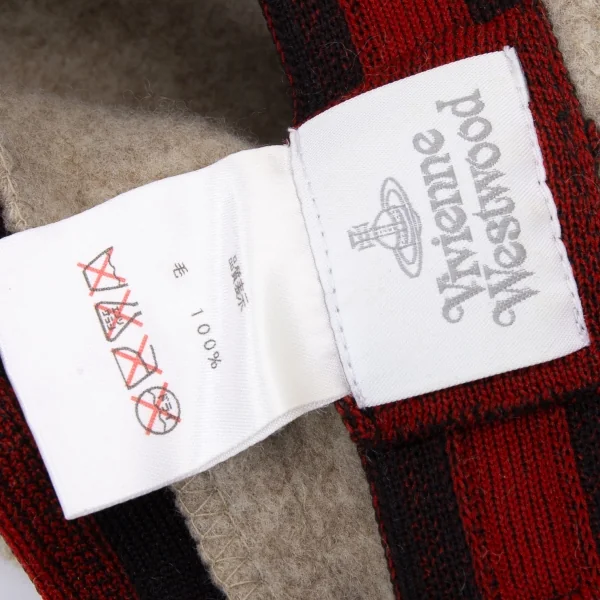 ヴィヴィアンウエストウッドVivienne Westwood ウールオーブエンブロイ