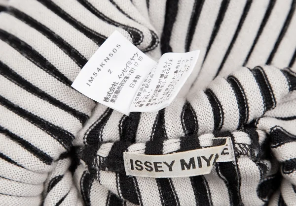 イッセイミヤケISSEY MIYAKE バイカラーリブタートルネックニット 白黒2 K-128707_014
