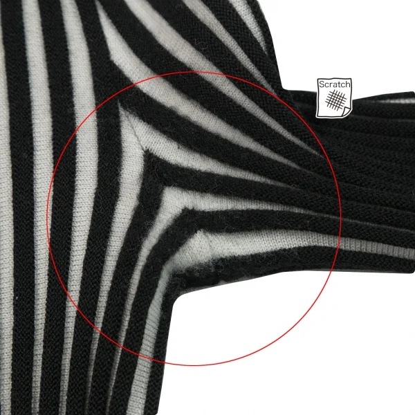 イッセイミヤケISSEY MIYAKE バイカラーリブタートルネックニット 白黒2 K-128707_004