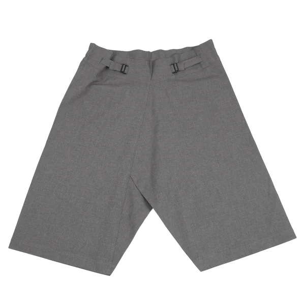 イッセイミヤケ ミーISSEY MIYAKE me ポリベルテッドハーフパンツ グレーS位 K-128872_001