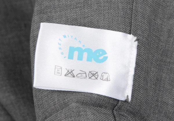 イッセイミヤケ ミーISSEY MIYAKE me ポリベルテッドハーフパンツ グレーS位 K-128872_012