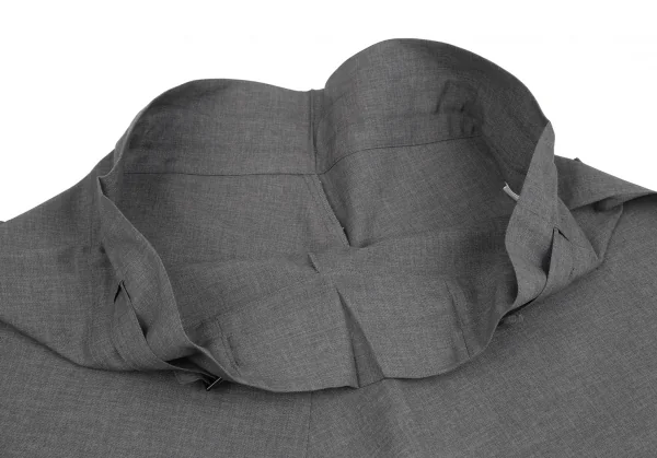 イッセイミヤケ ミーISSEY MIYAKE me ポリベルテッドハーフパンツ グレーS位 K-128872_004