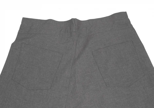イッセイミヤケ ミーISSEY MIYAKE me ポリベルテッドハーフパンツ グレーS位 K-128872_008