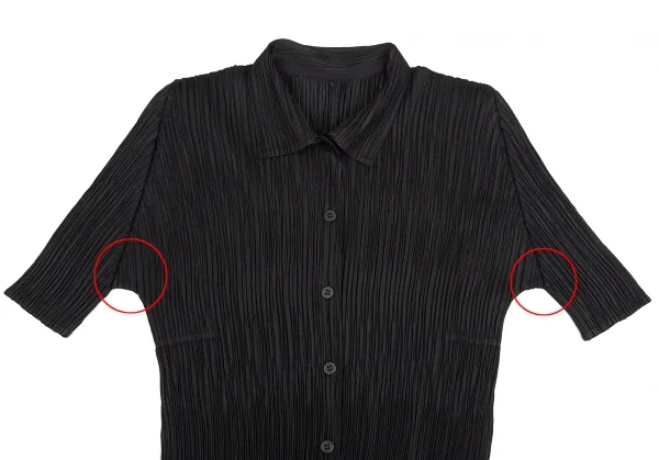 PLEATS PLEATS 黒 プリーツ 半袖シャツ ボタン付き