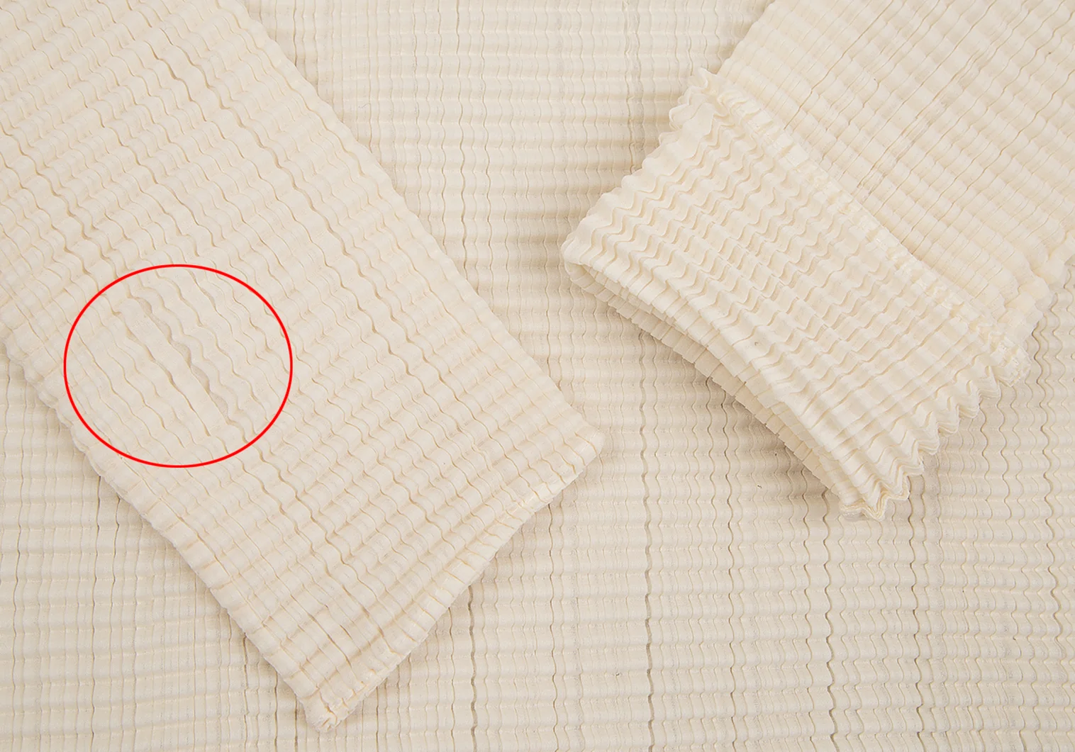 ISSEY MIYAKE PLEATS (T.) Stretch Turtleneck T Shirt Cream 3