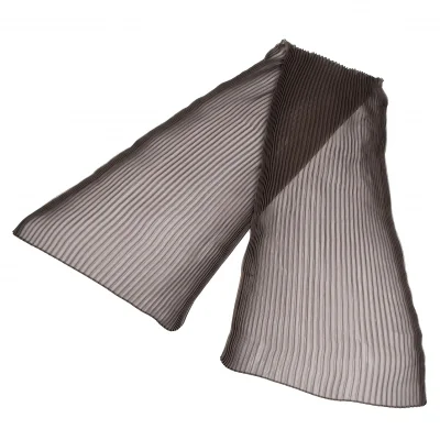 ISSEY MIYAKE Pleated Stole