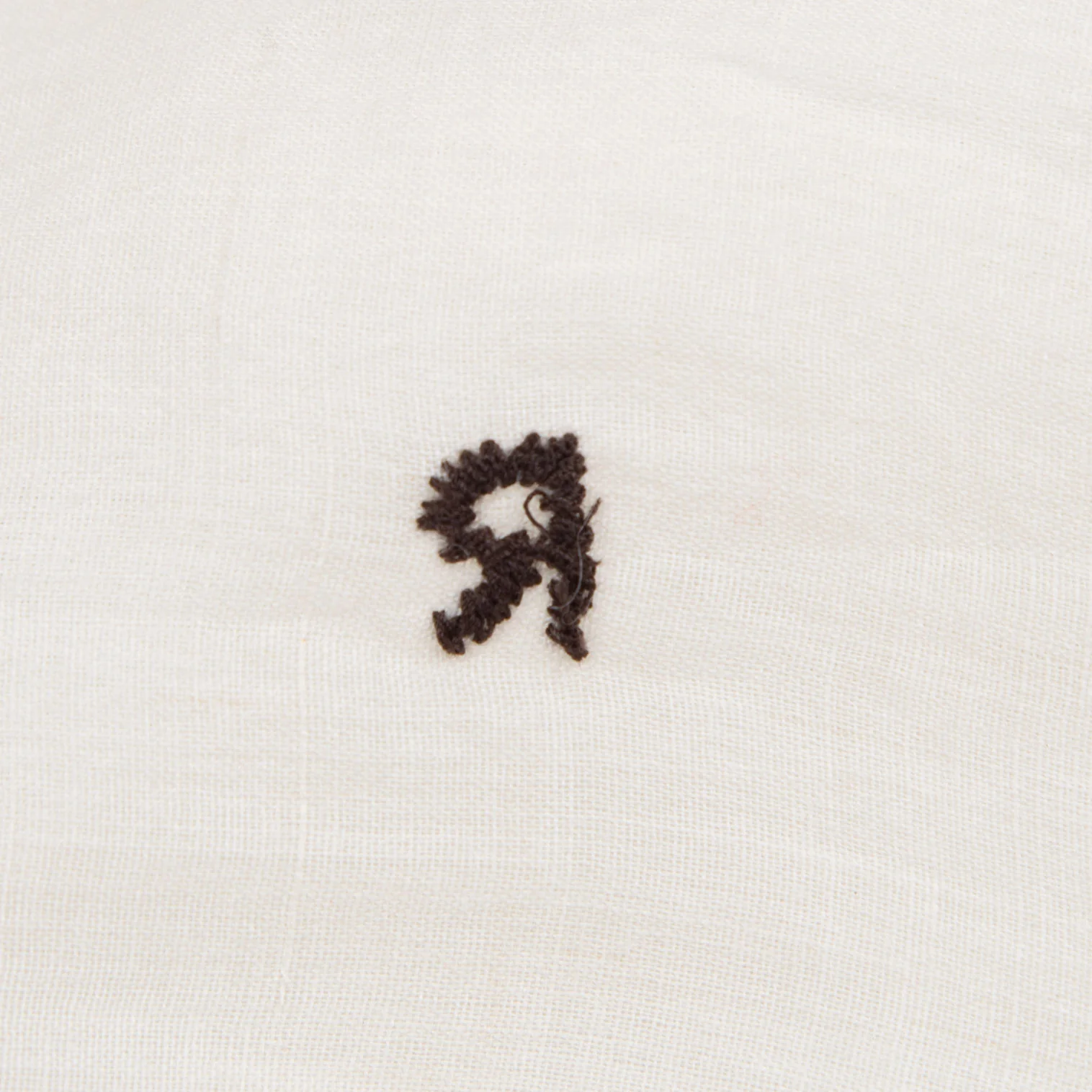 45R 刺繍のストール 45R】ストール｜GOODSアイテム｜1977年創業、日本の服。丈夫で