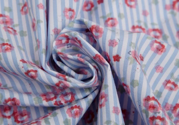 tricot COMME des GARCONS Cotton Floral Design Short Sleeve Shirt K-129993_012