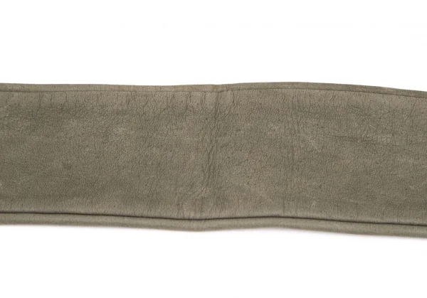 イッセイミヤケISSEY MIYAKEレザーストラップデザインベルト カーキM K-130921_007