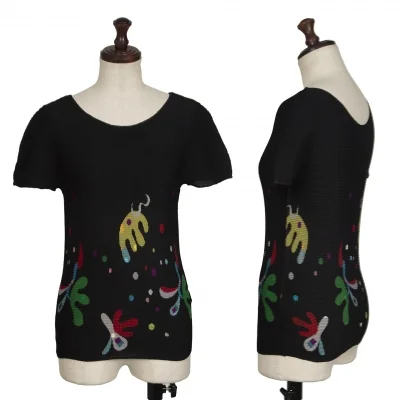 ISSEY MIYAKE me Printed Stretch Pleats T Shirt