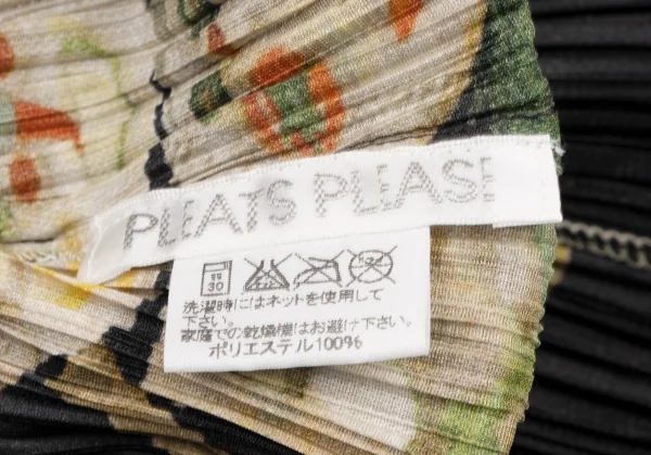 プリーツプリーズPLEATS PLEASE ベジタブルドールプリントカットソー 黒マルチ3 K-131622_014