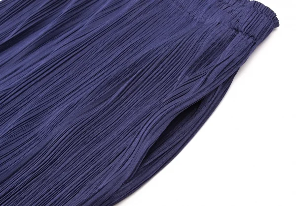 PLEATS PLEASE Tapered Pants K-131943_003