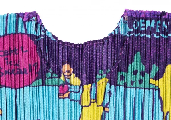 PLEATS PLEASE Marche Printed T Shirt K-132116_003