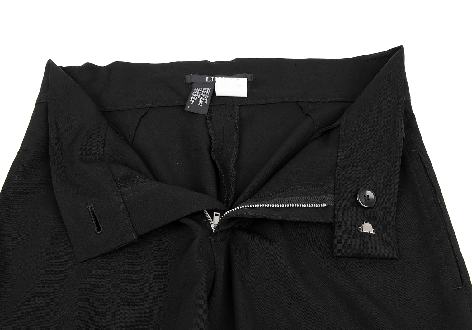 LIMI feu Autumn / Winter 2023-24 | Yohji Yamamoto (ヨウジ