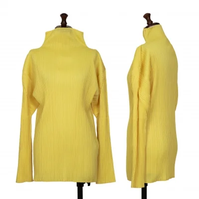 ISSEY MIYAKE Pleated Turtle Neck T Shirt