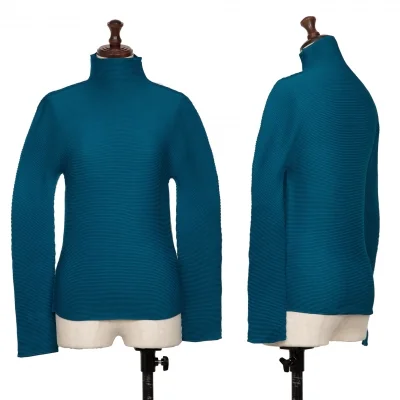 ISSEY MIYAKE me Stretch Pleats Turtle Neck T Shirt