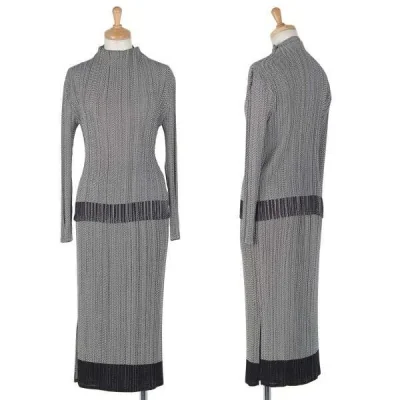 イッセイミヤケISSEY MIYAKE FETE 切替プリーツセットアップスーツ 白黒