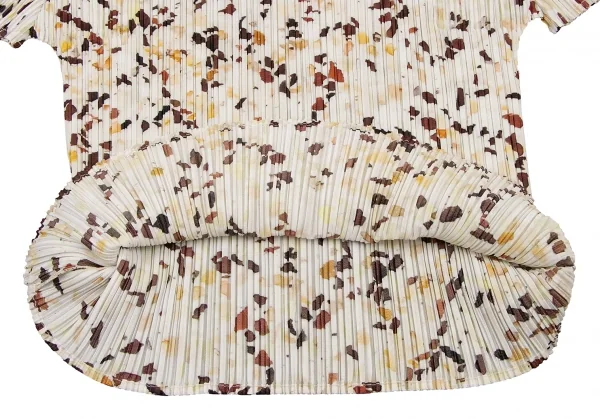 PLEATS PLEASE Tile Printed T Shirt K-133125_006