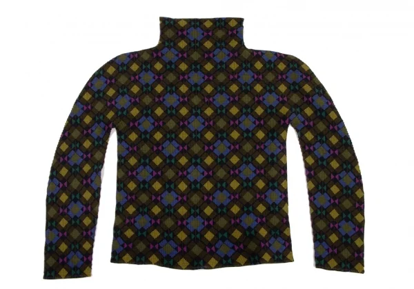 ISSEY MIYAKE me Argyle Printed Stretch Pleats T Shirt K-133130_002