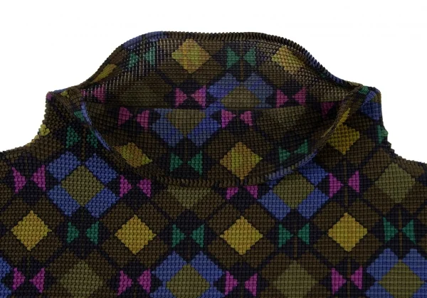 ISSEY MIYAKE me Argyle Printed Stretch Pleats T Shirt K-133130_004