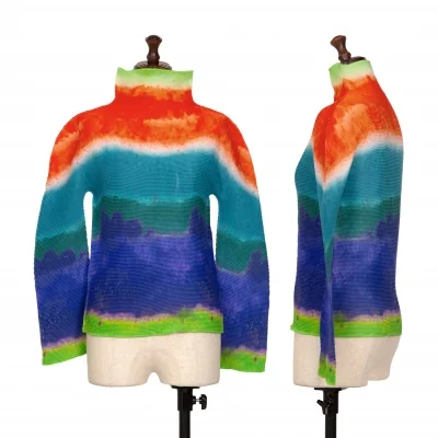 ISSEY MIYAKE me Multi Color Printed Stretch Pleats T Shirt