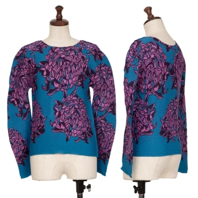 ISSEY MIYAKE me Floral Printed Stretch Pleats T Shirt