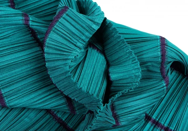 PLEATS PLEASE Pleated Stripe Bolero K-133355_004