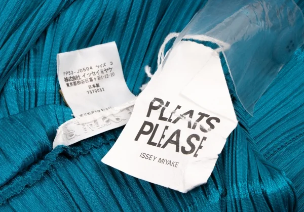 PLEATS PLEASE Pleated Striped Bolero Cardigan K-133358_012