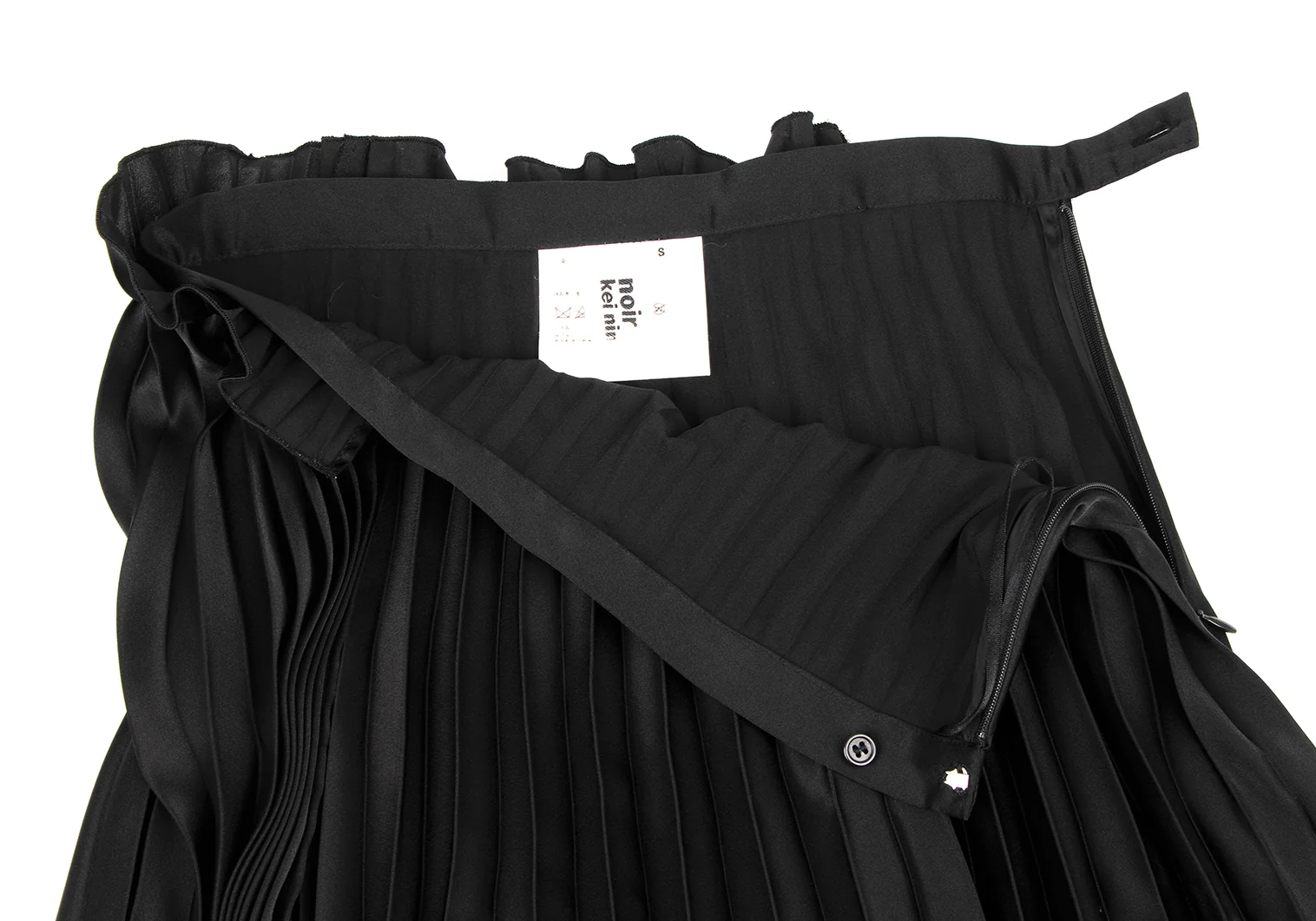 ノアール ケイ ニノミヤnoir kei ninomiya プリーツレイヤード