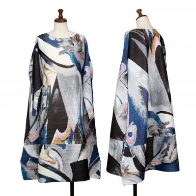 PLEATS PLEASE Musa Graphic Printed Dress