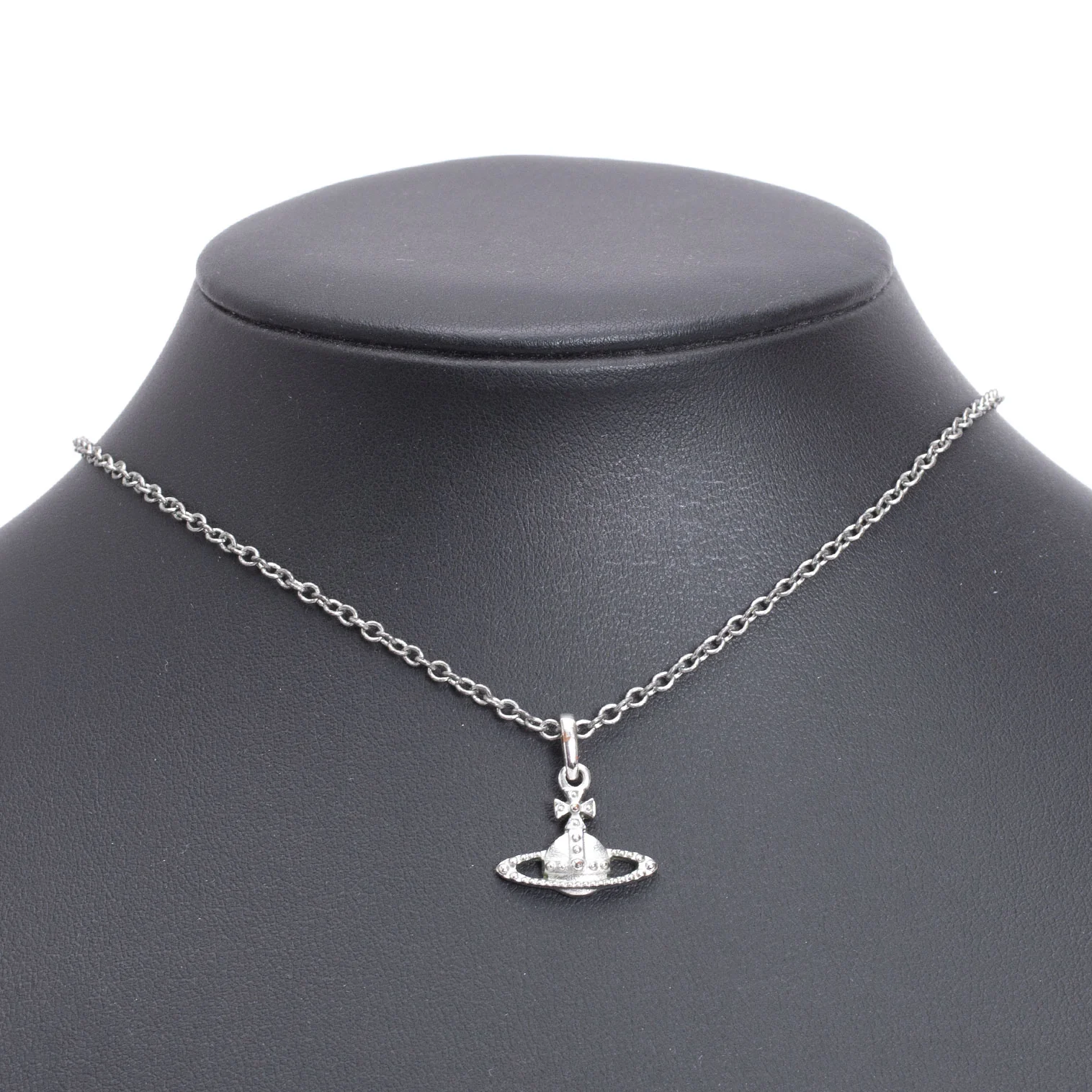 Vivienne Westwood ミニバスレリーフネックレス シルバー925 ヴィヴィアンウエストウッドVivienne Westwood ミニバスレリーフ