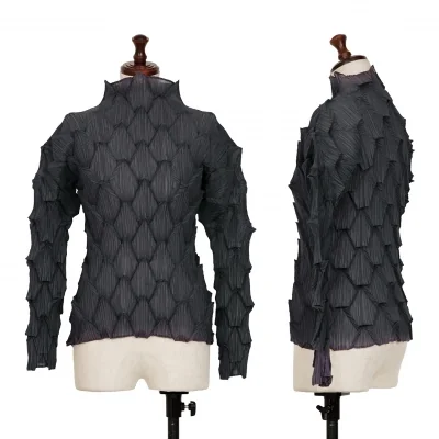 ISSEY MIYAKE Scale Pleated Turtle Neck T Shirt