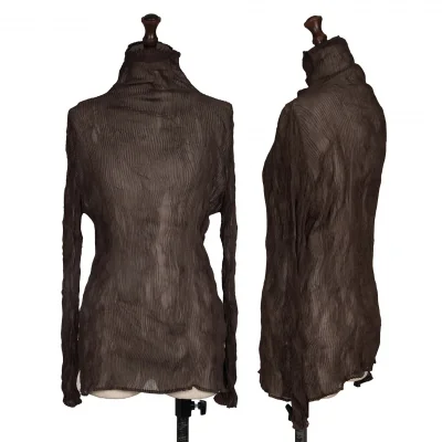 ISSEY MIYAKE Pleated High-neck Top