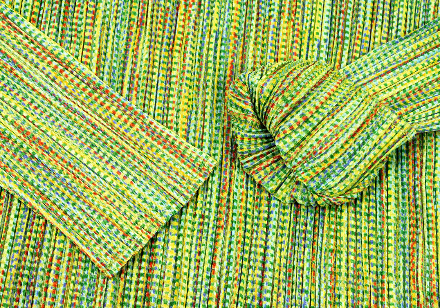PLEATS PLEASE マルチカラーハイネックトップス プリーツプリーズPLEATS PLEASE マルチチェックプリーツ