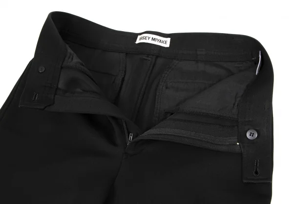 ISSEY MIYAKE Poly Tapered Pants K-134187_006