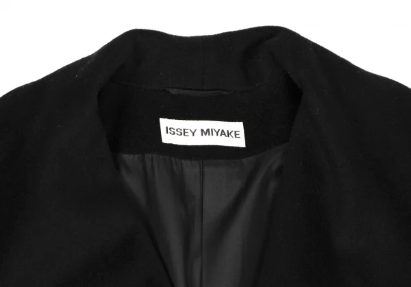 ISSEY MIYAKE Wool Nylon Big Button Melton Coat K-134204_004