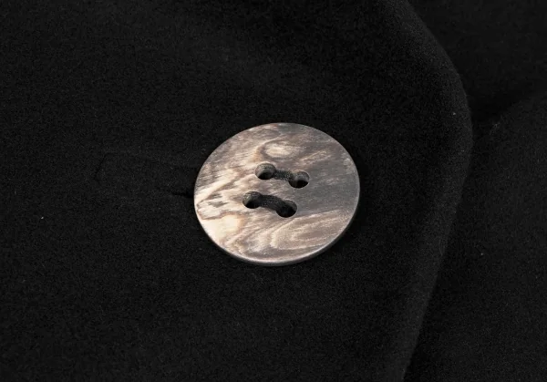 ISSEY MIYAKE Wool Nylon Big Button Melton Coat K-134204_010