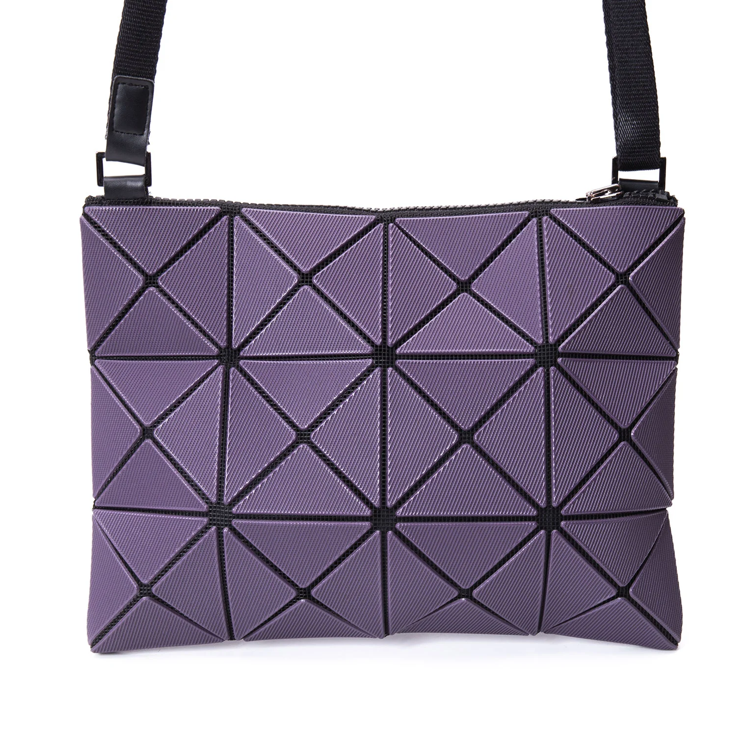 BAO BAO ISSEY MIYAKE クラッチバッグ 紫　正規品未使用品 BAO BAO ISSEY MIYAKE LUCENT TWILL Shoulder Bag Purple | PLAYFUL