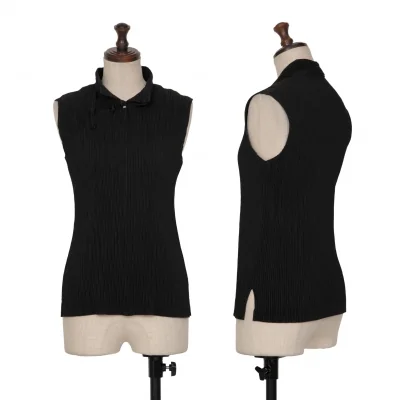 ISSEY MIYAKE FETE Pleated Sleeveless Top