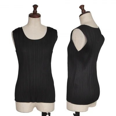 ISSEY MIYAKE Pleated Tank Top